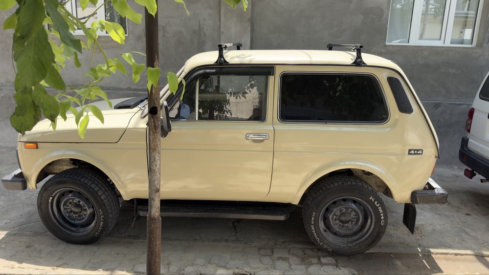 Niva 1600 4x4