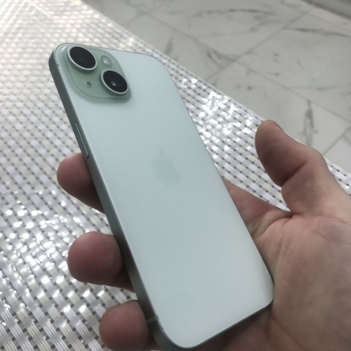 Айфон 15 на запчасти