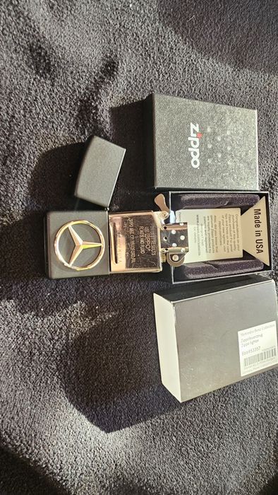 Vand bricheta zippo noua