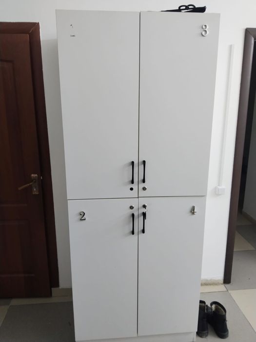 Продам шкафы-локеры