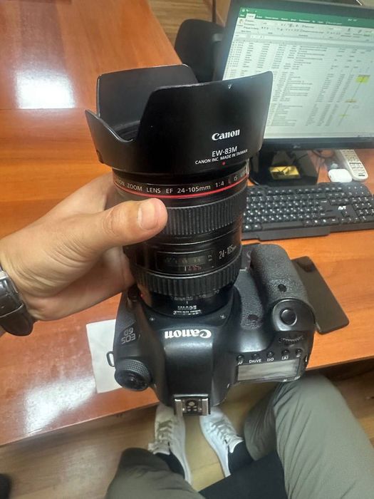 Canon EOS 6D+ Canon 24-105mm f/4L IS USM (Ideal holatda)