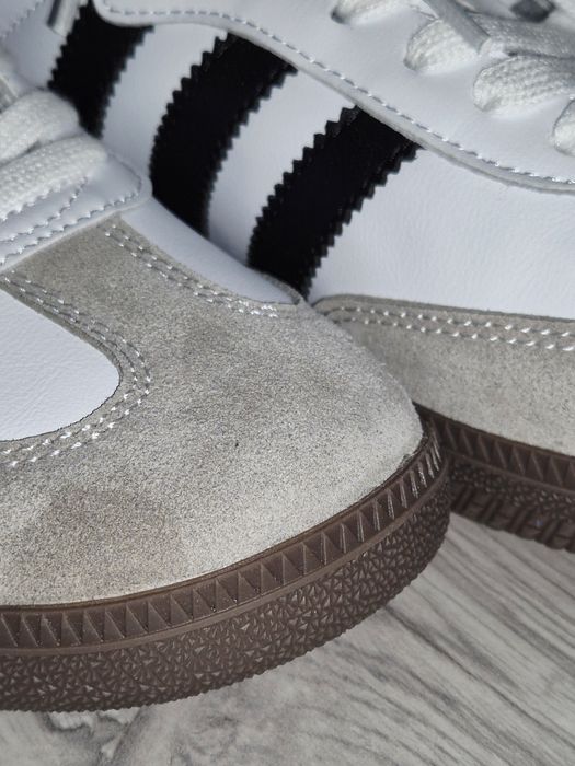 Продам Adidas Samba OG classic белые