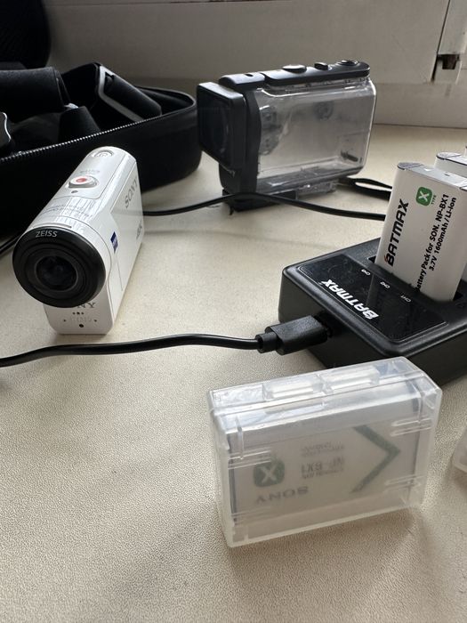 Экшн камера sony FDR x-3000