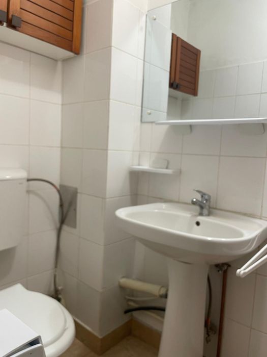 Vand apartament 3 camere