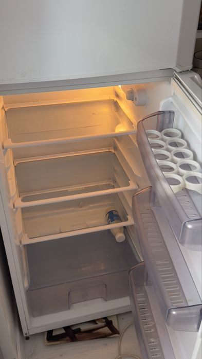 Продам холодильник Beko