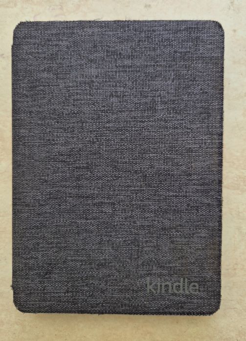 E-book Amazon Kindle Gen 10  + Husă Cadou (Urme de uzură)