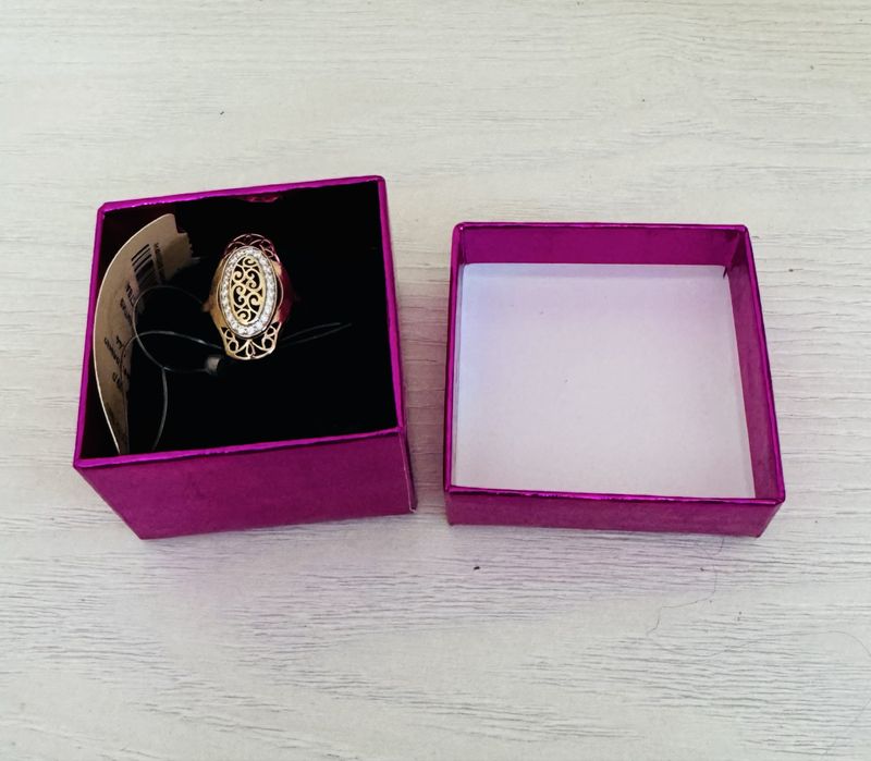 Продам золотое кольцо