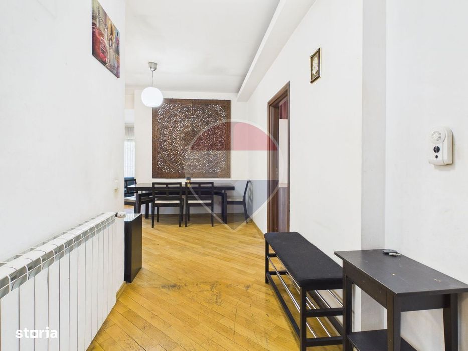 Apartament 5 camere de vanzare în zona Bucurestii Noi