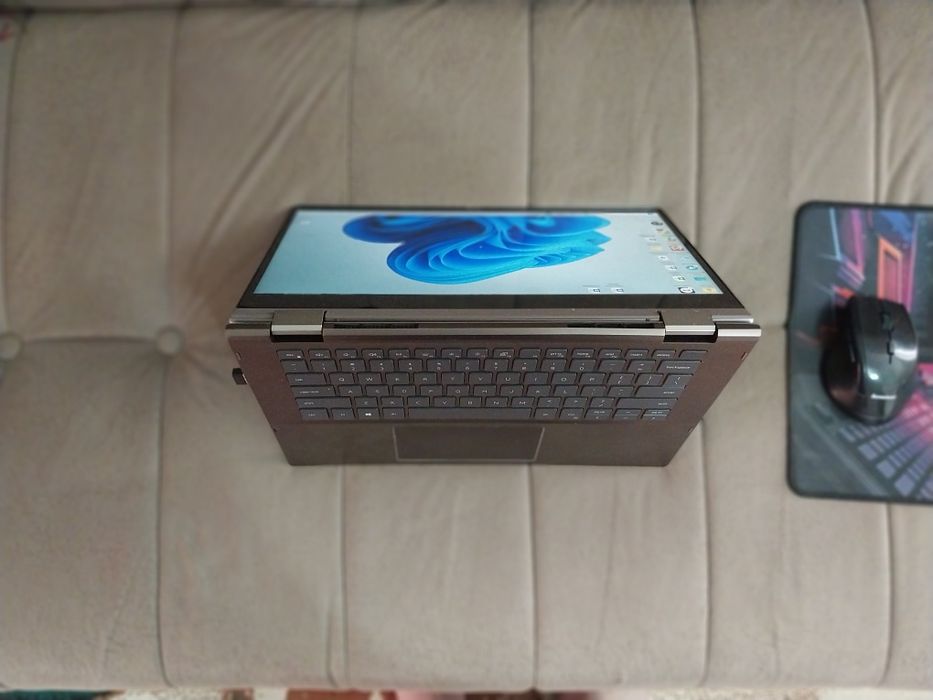 Notebook dell ddr4 cori 7  ekran amalet  klaviaturasi yonadi juda qula