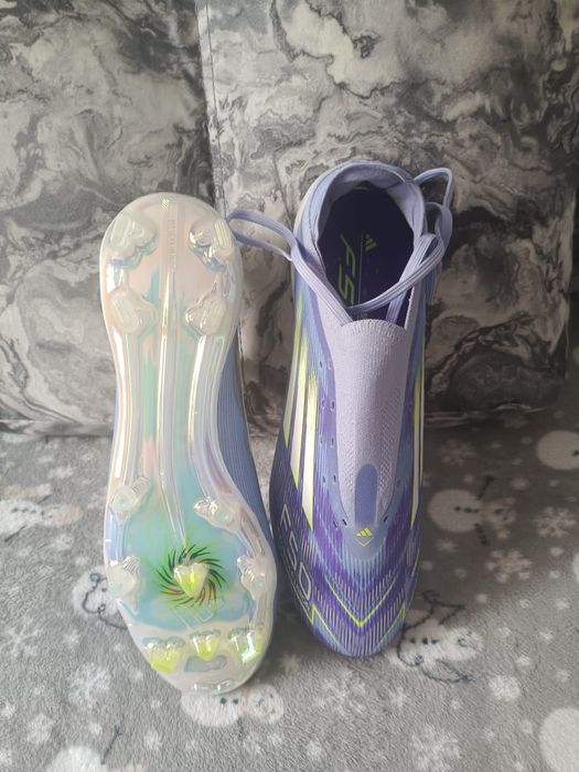 Бутсы футбольные