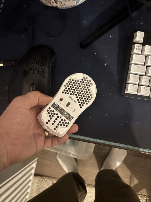 Glorious model o wireless