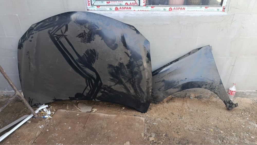 Капот Камри 40 и крыло