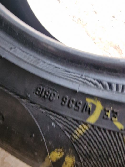 Anvelope 215/65R17 marca Pirelli,M +S