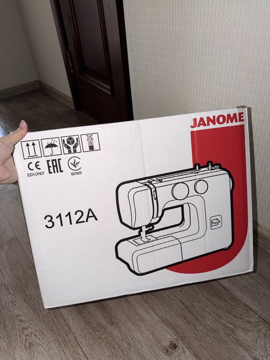 Janome 3112A тшвейная машинка