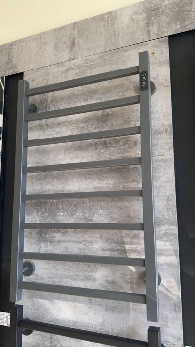 Полотенцесушитель по вашим размерам электрический.