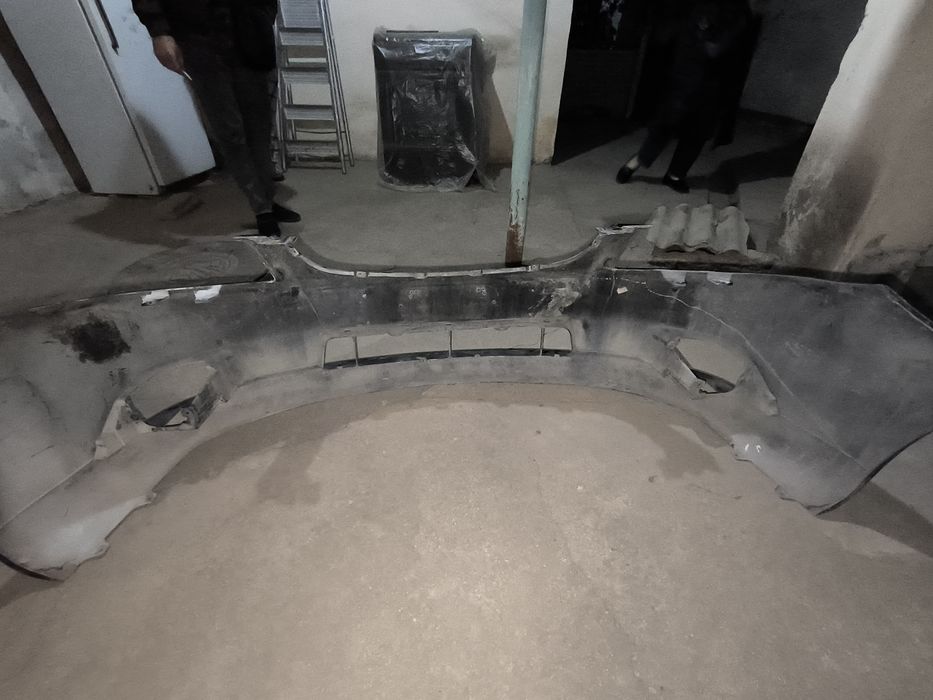 Продается передний буфер эпика