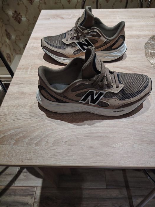 Adidași New Balance