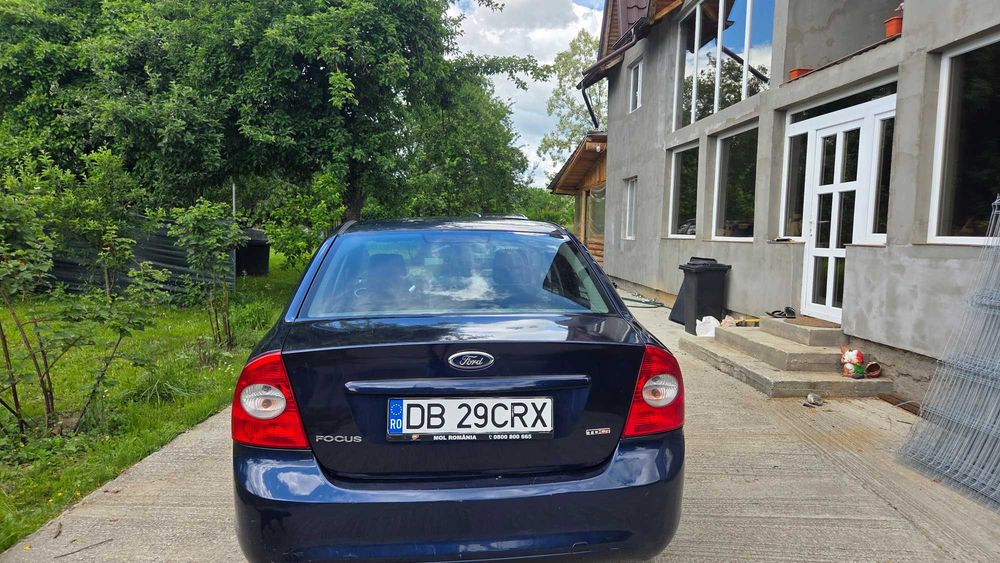 FORD Focus 2011 — imagine 3
