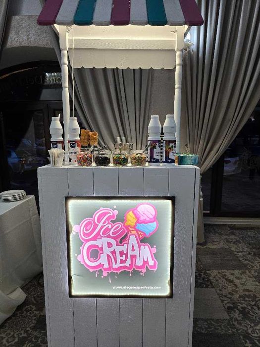 Ice cream bar Toneta de înghețată