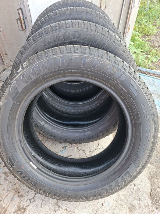 Продам шины. 225/60/18 гудиер