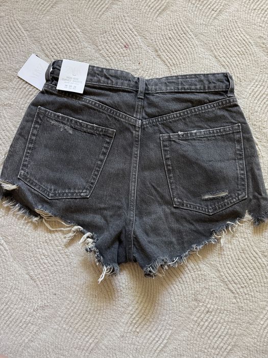 ZARA дамски къси дънкови панталонки – нови с етикет