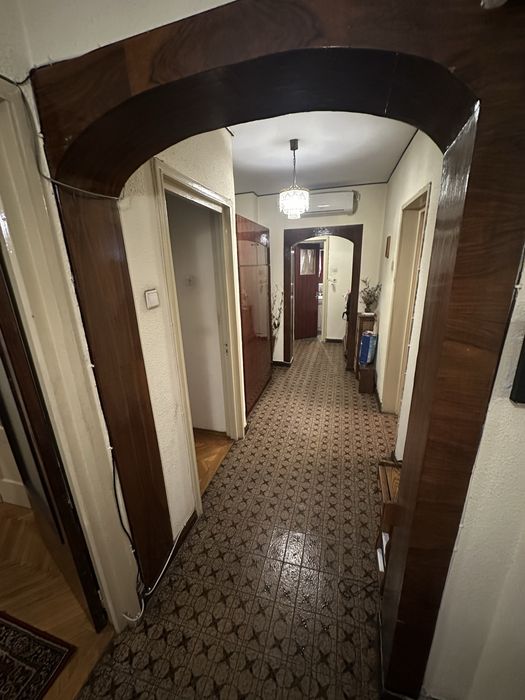 Apartament 3 camere-De Inchiriat