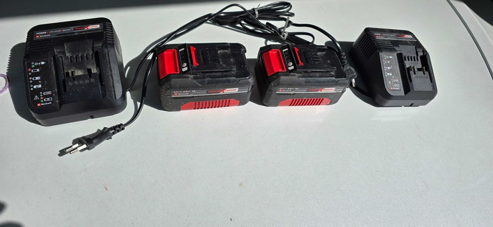 Einhell комплект: акумулаторна коса, ъглошлайф, 2 зарядви и 2 батерии