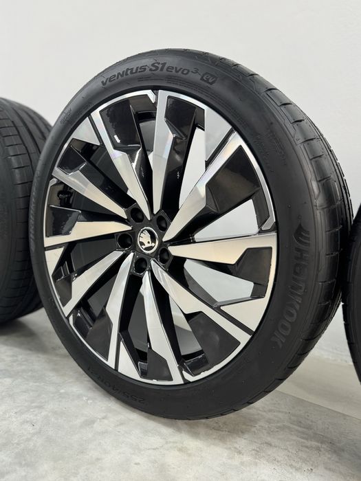 Jante Skoda ENYAQ i4 R21 Elroq Supernova Originale Noi HankookVara2025
