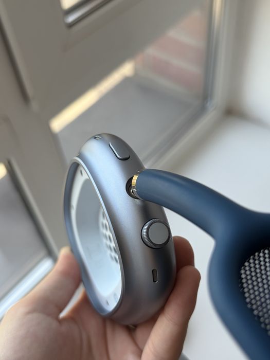 AirPods Max 1 поколения