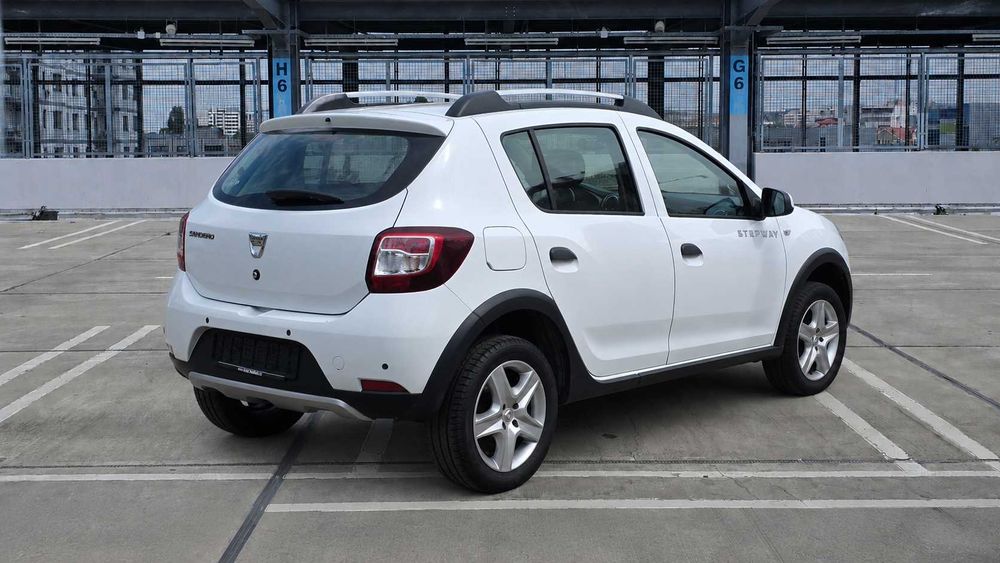 DACIA Sandero Stepway 2016 — imagine 3