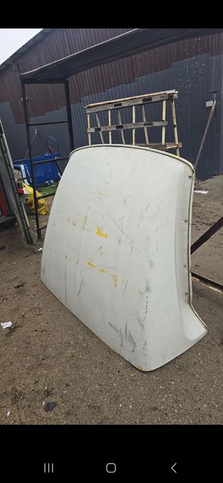 Кия  хундай  каро