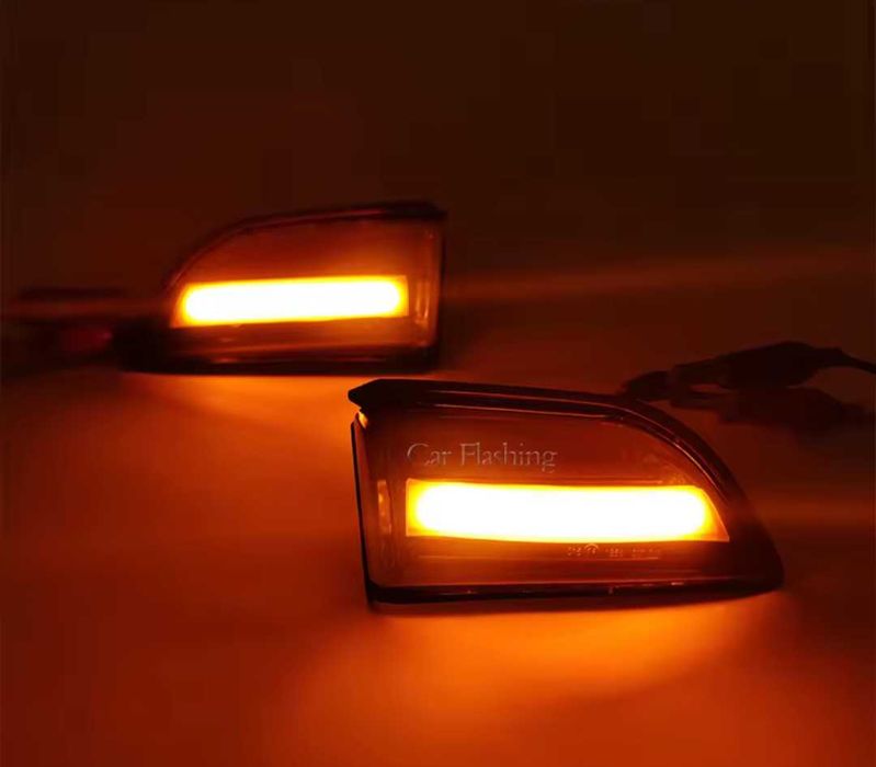Динамични бягащи мигачи за огледалата за Volvo XC60 Волво ХЦ60