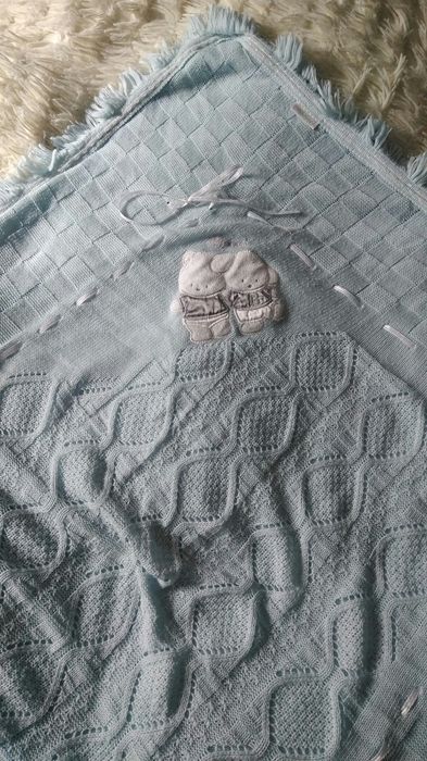 Продам плед на выписку