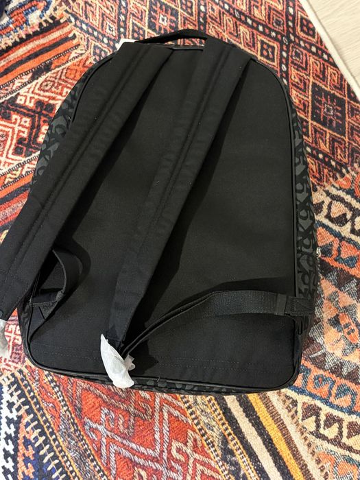 Продам рюкзак Calvin Klein