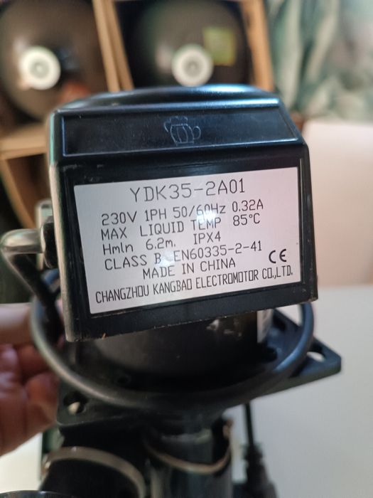 Помпы от пивного охладителя