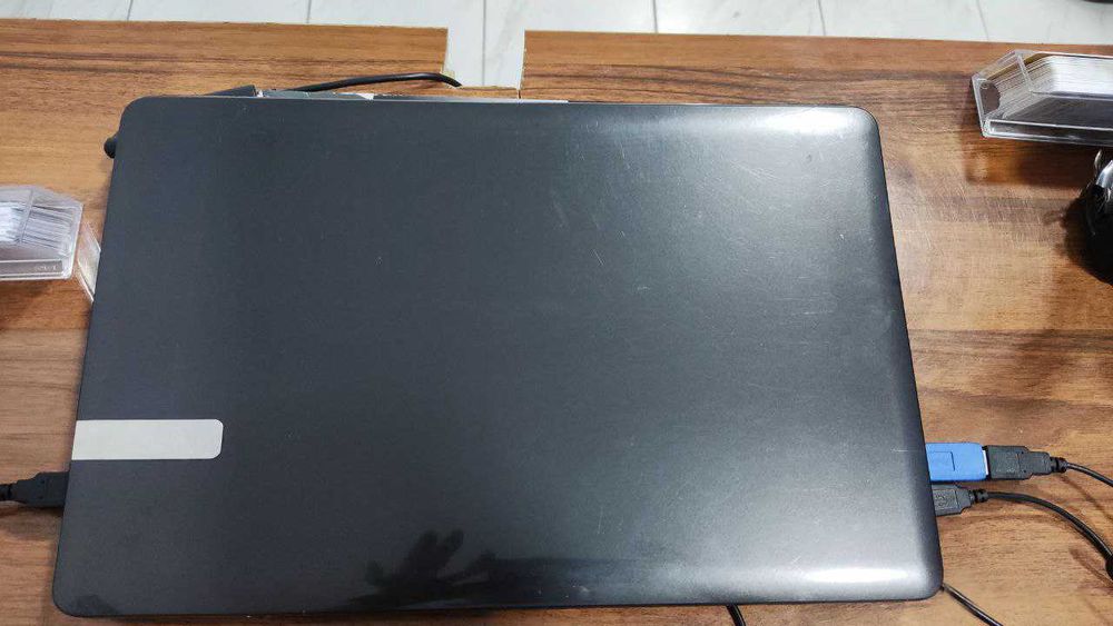 Продаётся Ноутбук