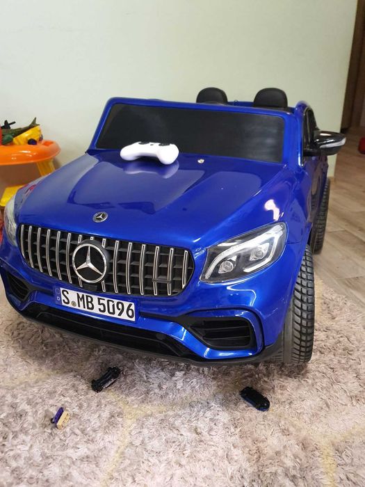 Акумулаторен джип