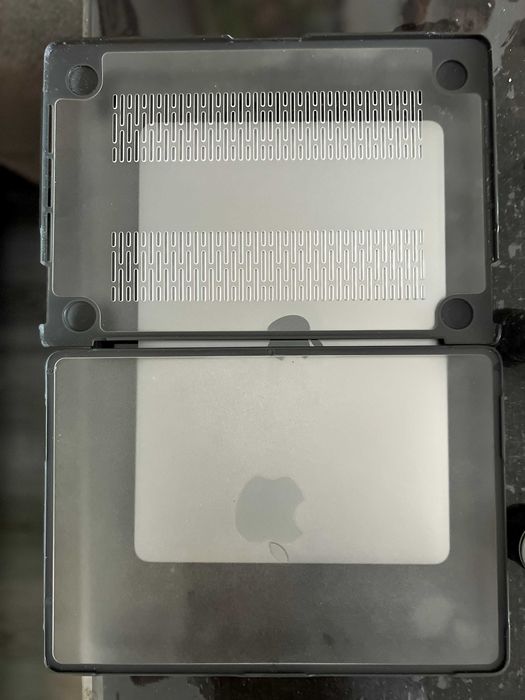 КАТО НОВ!!! Apple MacBook Pro 13" M1 8RAM 256GB Touch Bar Silver