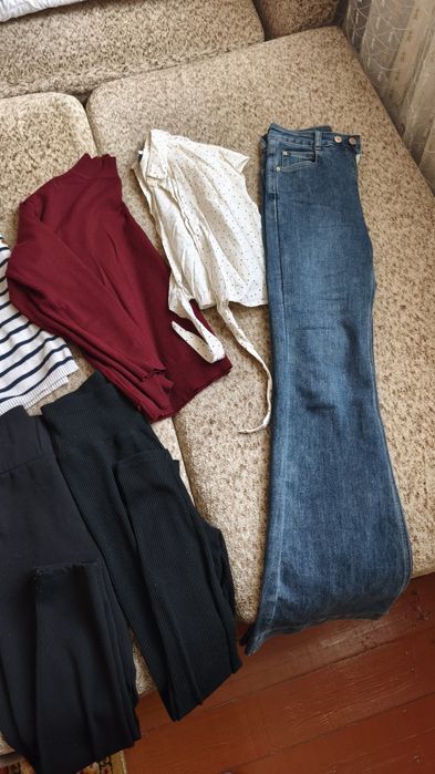 Женские вещи!  Отдам!