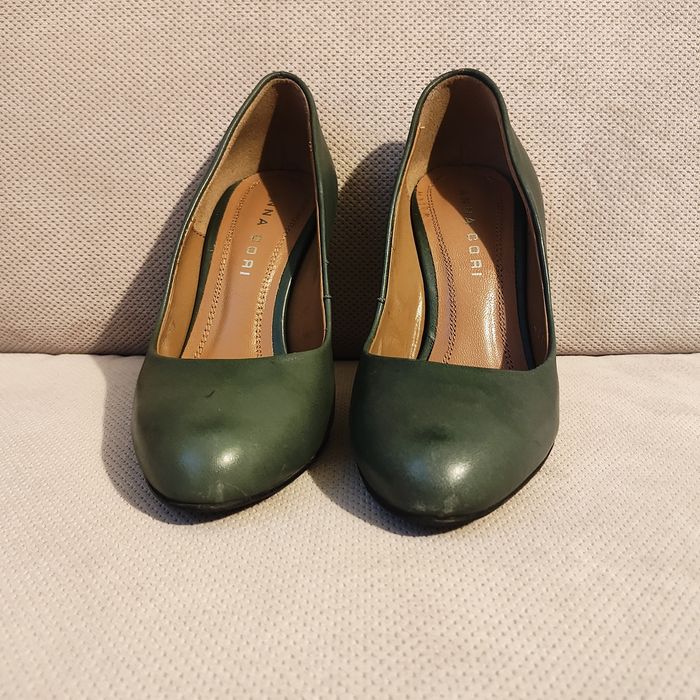 Pantofi eleganți