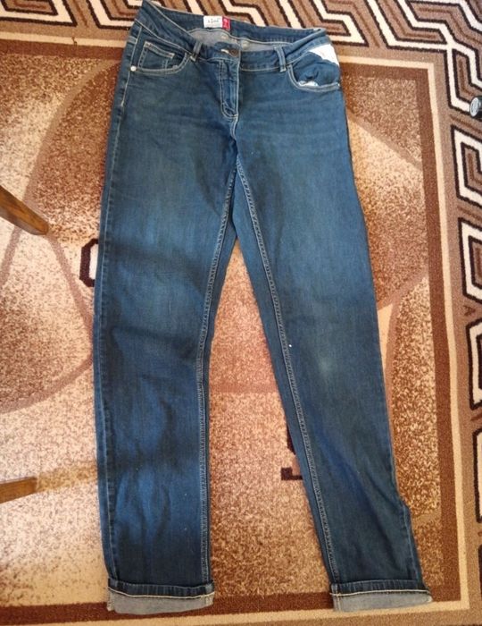 Ежедневни дамски дънки