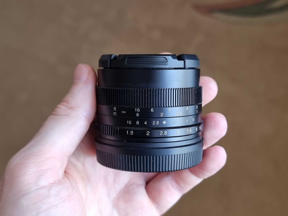 Объектив 7artisans 50mm F1.8 Sony E
