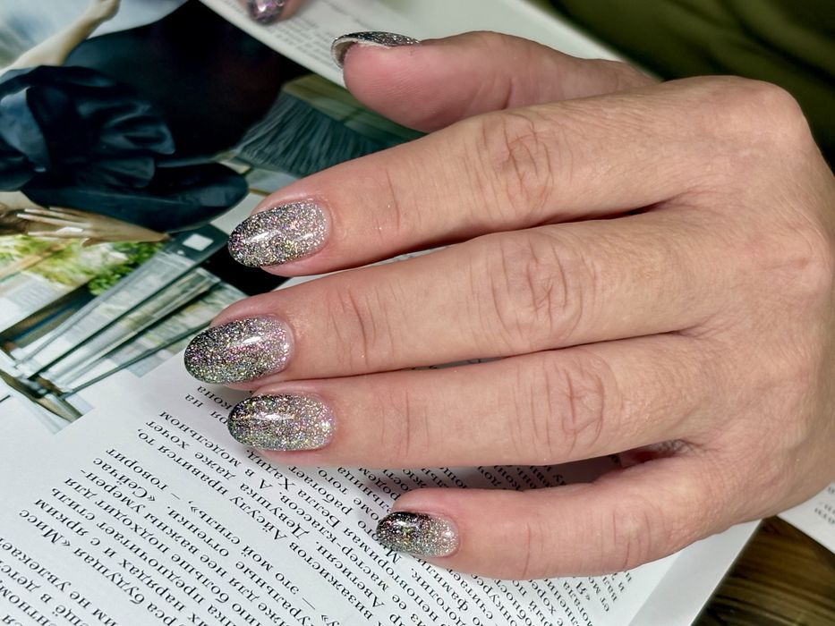 Маникюр, педикюр, наращивание