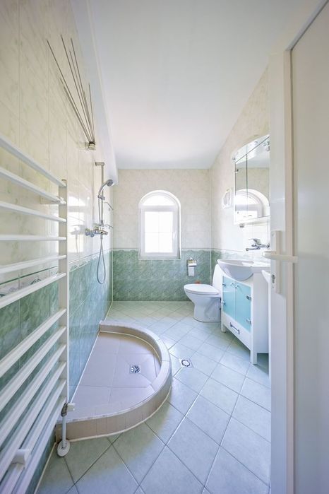 Продава се Къща в с. Старо село, Област Ловеч - 198 кв.м за 1339 €/кв.м - Снимка #11