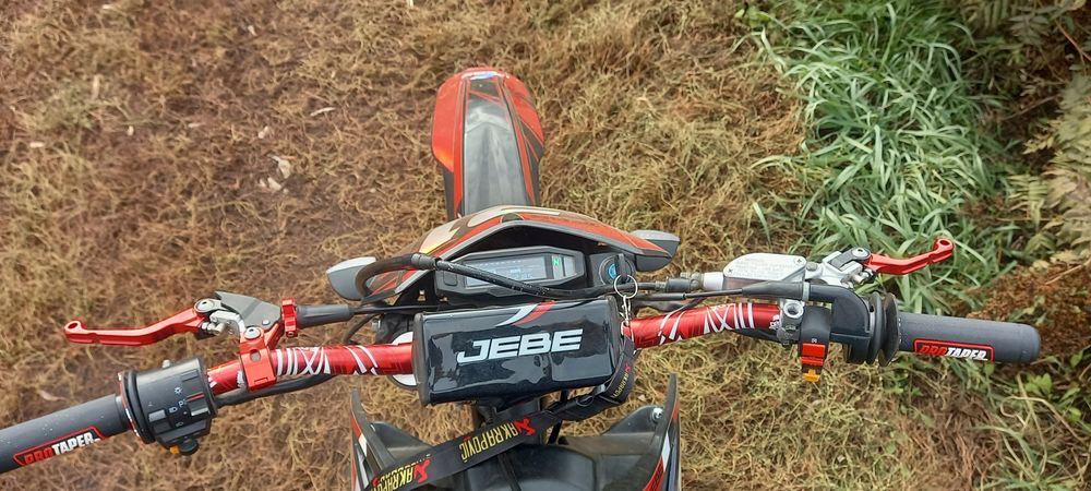 Продам мотоцикл JEBE 21