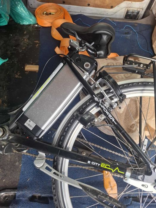 Vand bicicleta electrica E,city