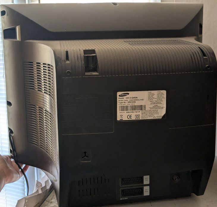 Телевизор Samsung Model: CW-21Z453N