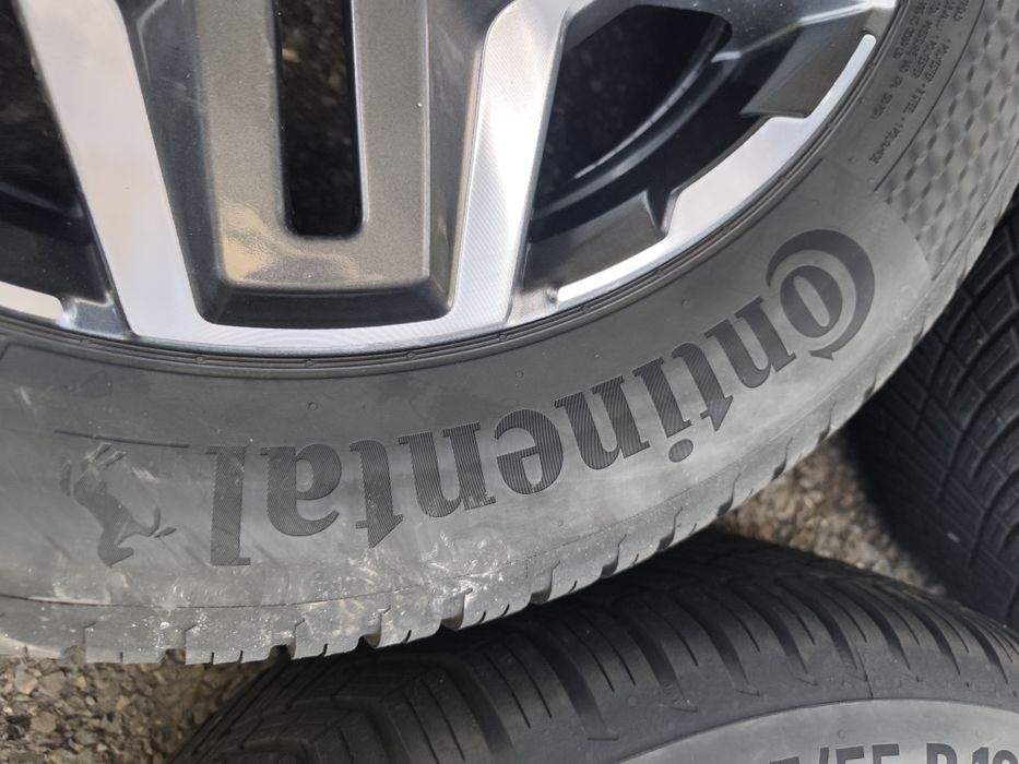 235/55/19" 4бр Continental all season contact 2,dot2624,6-7mm