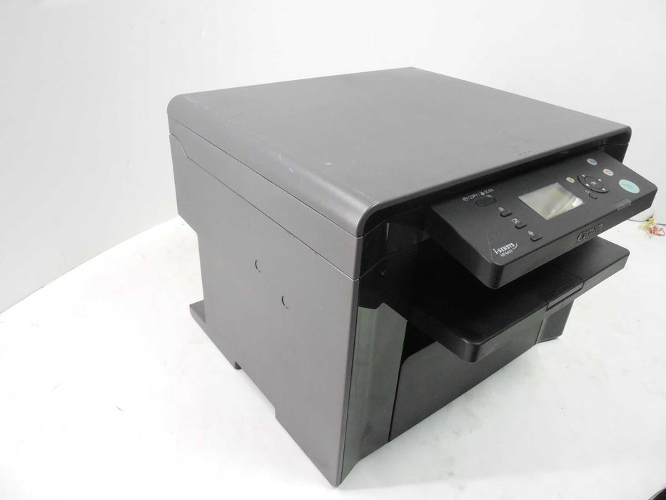 Принтер Canon 3в 1 сатылады.