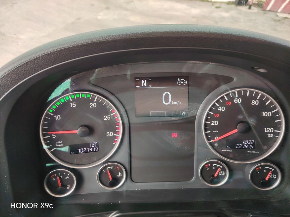 Прицеп ва Фура сотилади